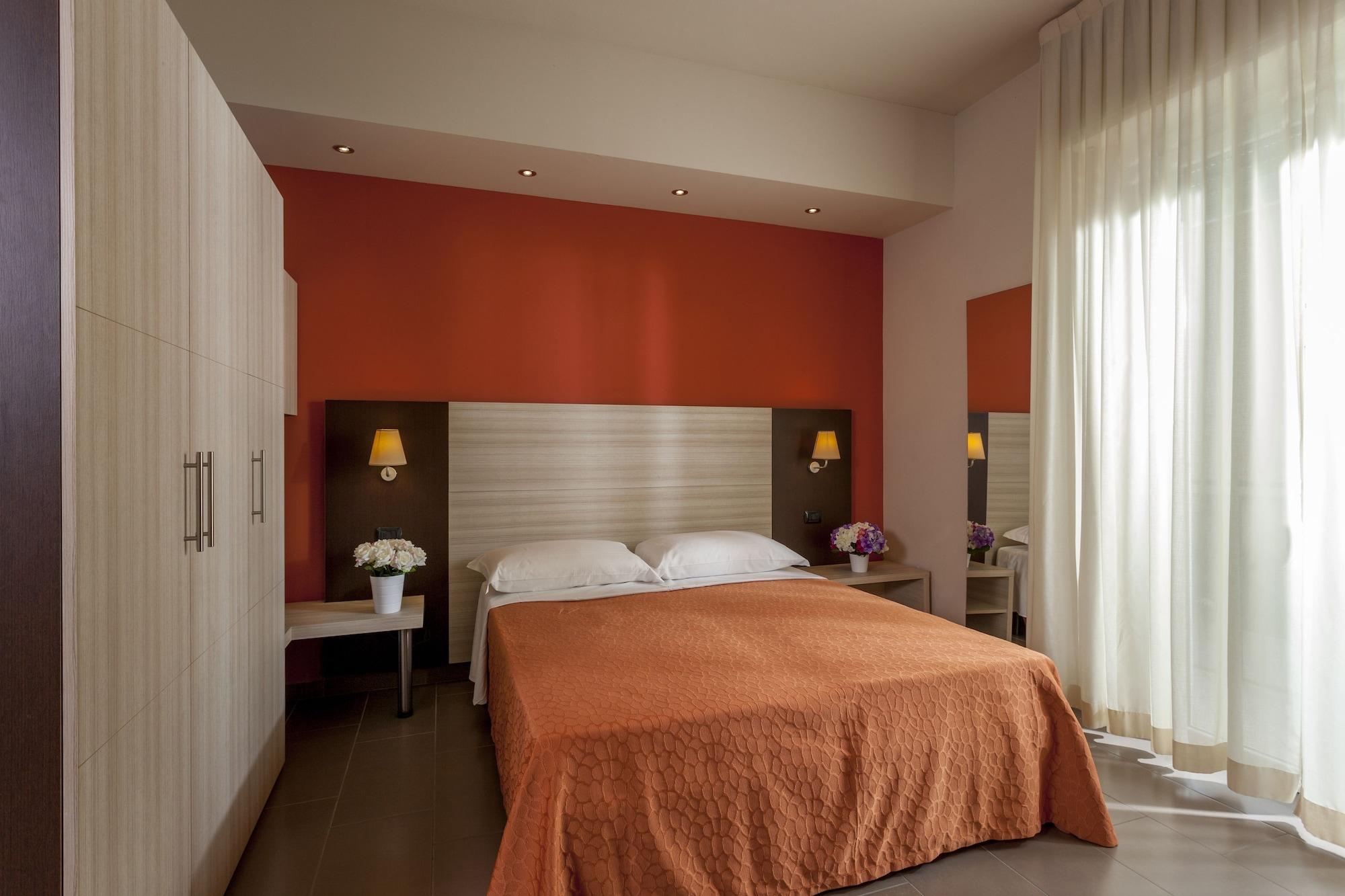 Hotel Aurora Mare Римини Екстериор снимка