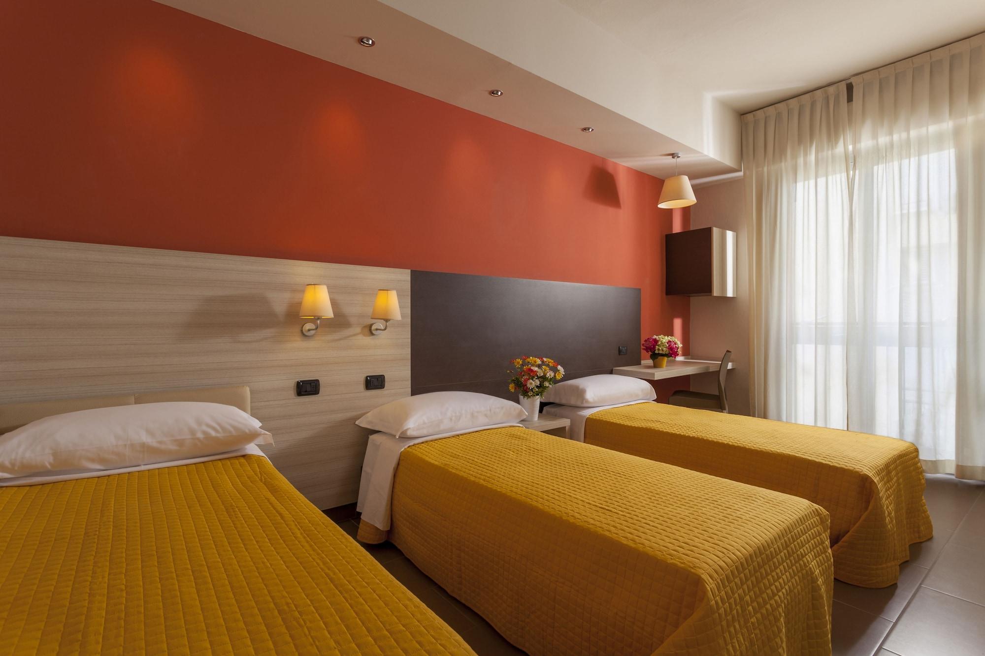 Hotel Aurora Mare Римини Екстериор снимка